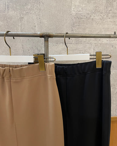 9月19日ライブ<br> cafune<br>バックフリルスカート