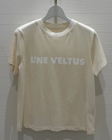 cafune<br>ロゴプリントTシャツ