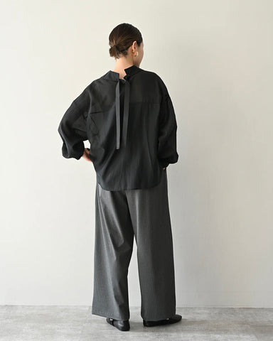 Herencia<br>Back Ribbon Relax Blouse