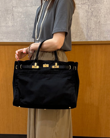 Story.<br> PL BELTED TOTE L