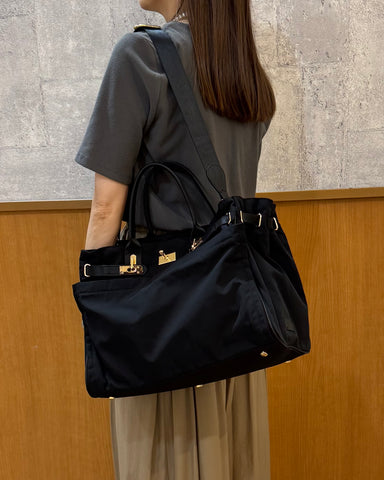 Story.<br> PL BELTED TOTE L