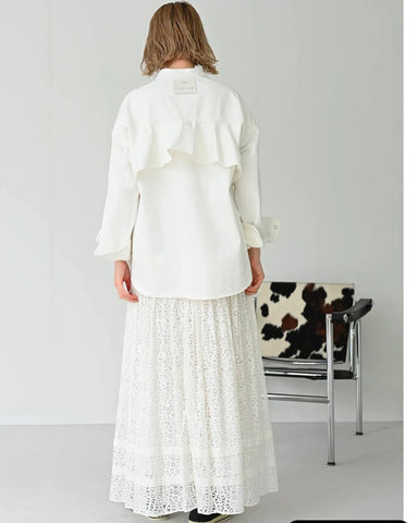 HERENCIA <br> Back frill denim blouse