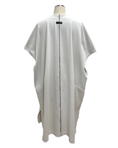 ayane予約<br>ワンピース丈キーネックロゴロンT