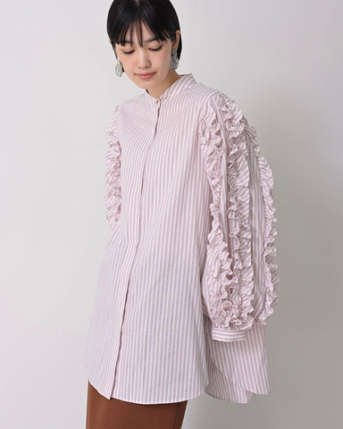 HERENCIA <br>Ruffled sleeve blouse