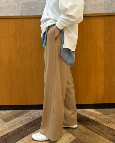 DONEEYU <br>ストレートパンツ
