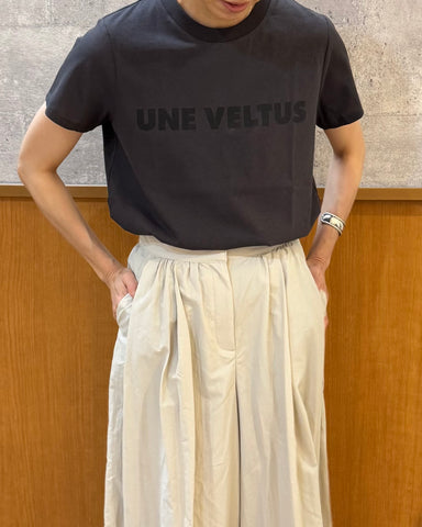 cafune<br>ロゴプリントTシャツ