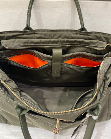 Story.<br> PL BELTED TOTE L