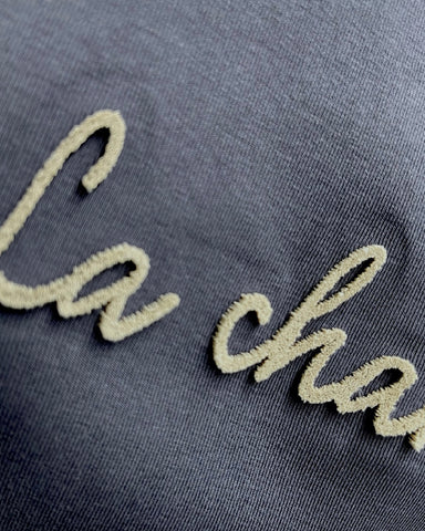 ayane予約<br>モールロゴ刺繍Tシャツ
