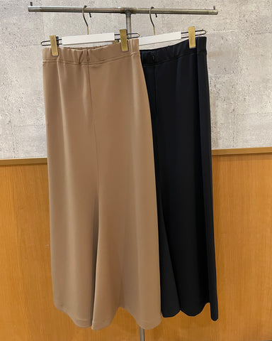 9月19日ライブ<br> cafune<br>バックフリルスカート