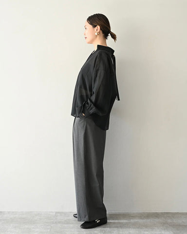 Herencia<br>Back Ribbon Relax Blouse