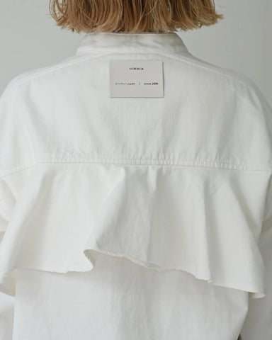 HERENCIA <br> Back frill denim blouse