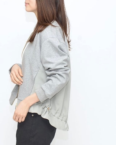 Praia<br> 異素材バックプリーツブルゾン