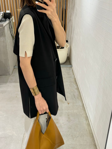 cafune<br>バックスリットジレ