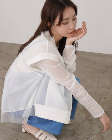 mink chair<br> アームギャザーネットチュールトップス