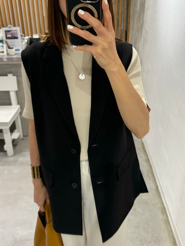 cafune<br>バックスリットジレ