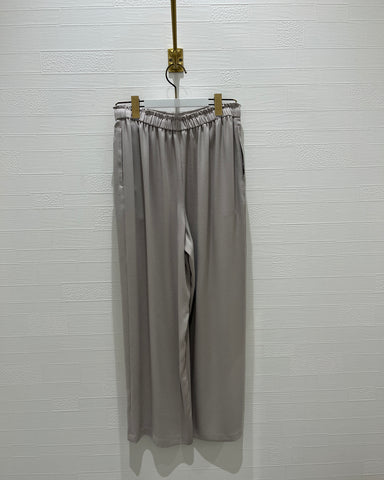 DONEEYU <br>ストレートパンツ