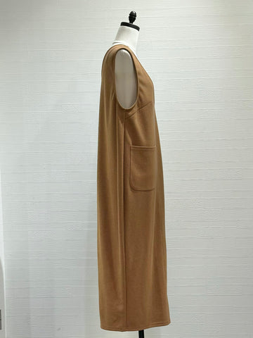ATELIER SIX <br> ブークレーダンボールジャンスカ