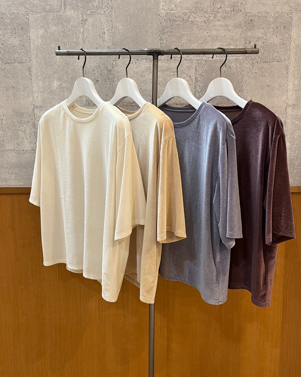 cafune<br>ビロード風Tシャツ