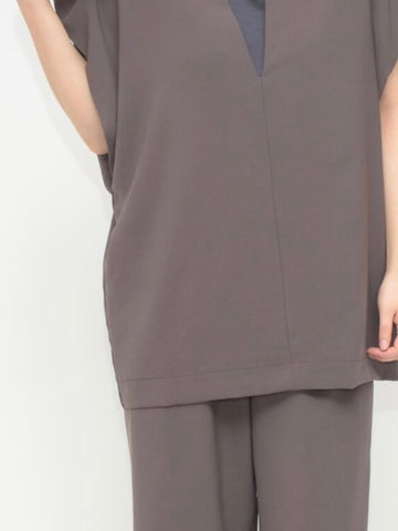 Praia<br>キーネックブラウス