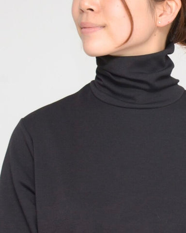 Praia<br>袖チュールハイネックカットソー