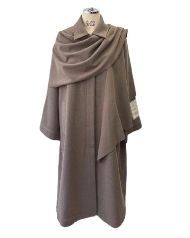 ayane<br>ニードルパンチケープ付きコート