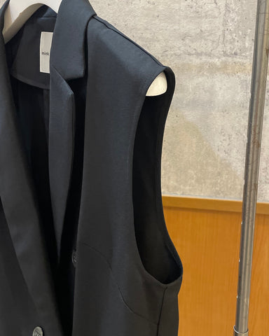 mink chair<br> ツイルダブルブレストジレ