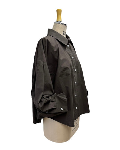 ayane予約<br>ボタンタックスリーブシャツ