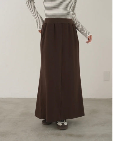 mink chair<br>ダフィームートンフレアスカート