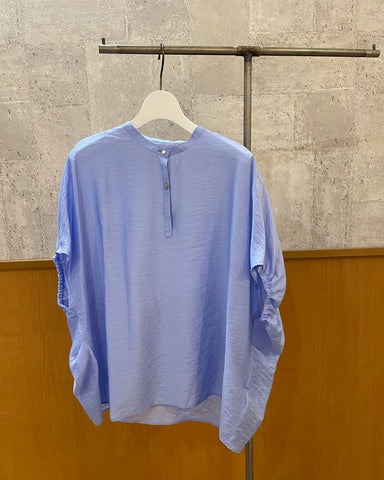 インスタライブ DONEEYU<br>ドルマンブラウス