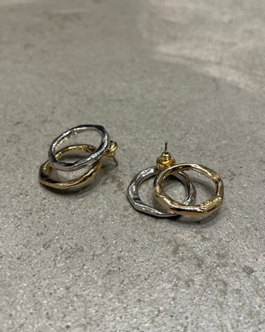 Sea'ds Mara <br> Mixed twins pierce