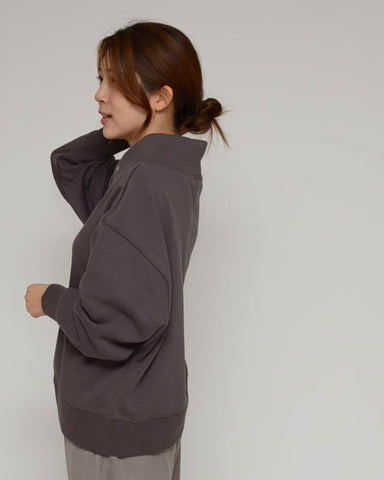 Praia<br> ボンバーヒート フェイクパーカープルオーバー