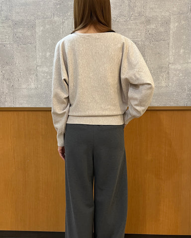 Praia<br>ソフトレーヨンニット