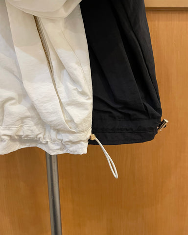 Margaux Vintage<br>撥水ナイロンノーカラーブルゾン