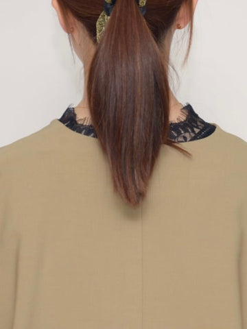 Praia<br>キーネックブラウス