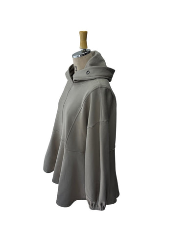 ayane<br>高機能生地デザインパーカー