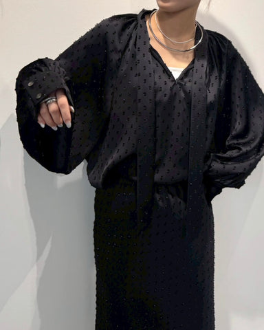 cafune<br>ドット刺繍ボウタイブラウス