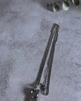 charmaer<br>ロゴプレートチェーンネックレス