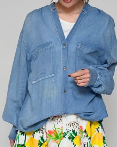 Praia<br>シアーデニム・スキッパーシャツ