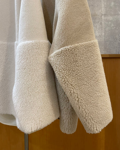 11月9日ライブ<br>PASSIONE<br>ファー×ムートンリバーシブルジャケット