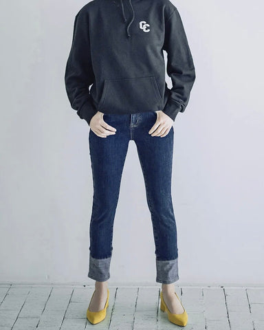 <br> ボーイフレンドデニム 折り返し風デザイン