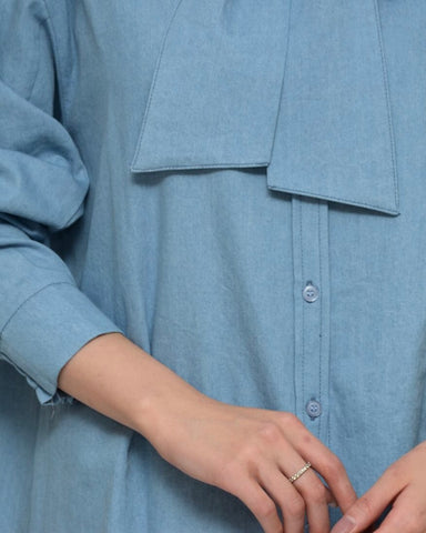 3月6日ライブ<br>Praia<br> コンバーチブル・ダンガリーブラウス