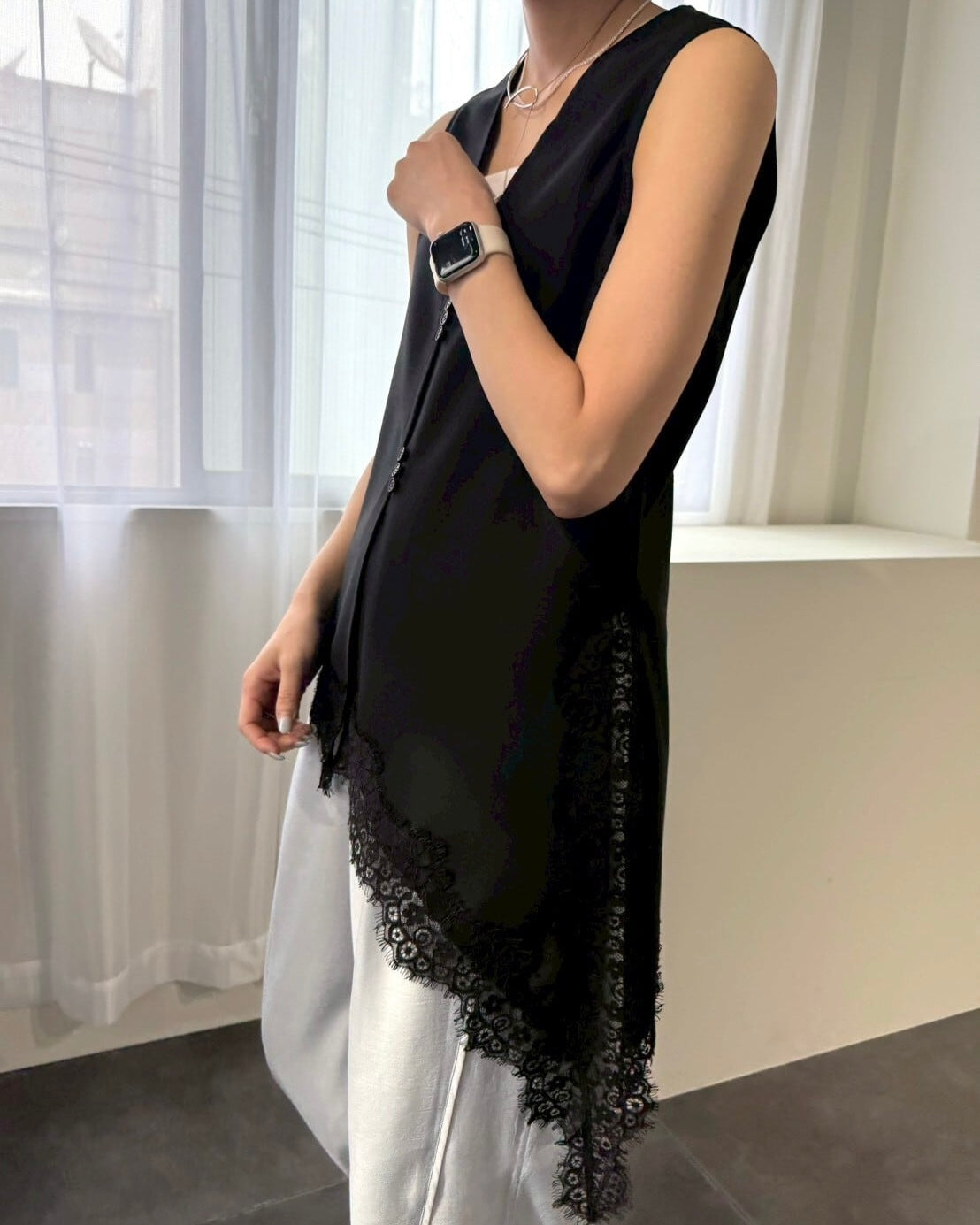 cafune<br>アシメ裾レースジレ