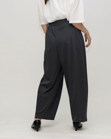 Praia<br> 究極のリラックス　シルケットバレルパンツ