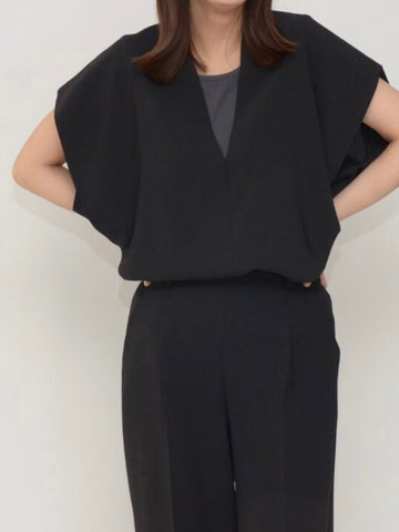 Praia<br>キーネックブラウス