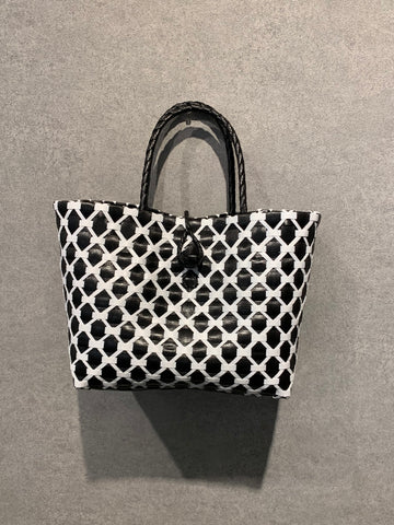ATELIER BRUGGE <br>カゴバッグ