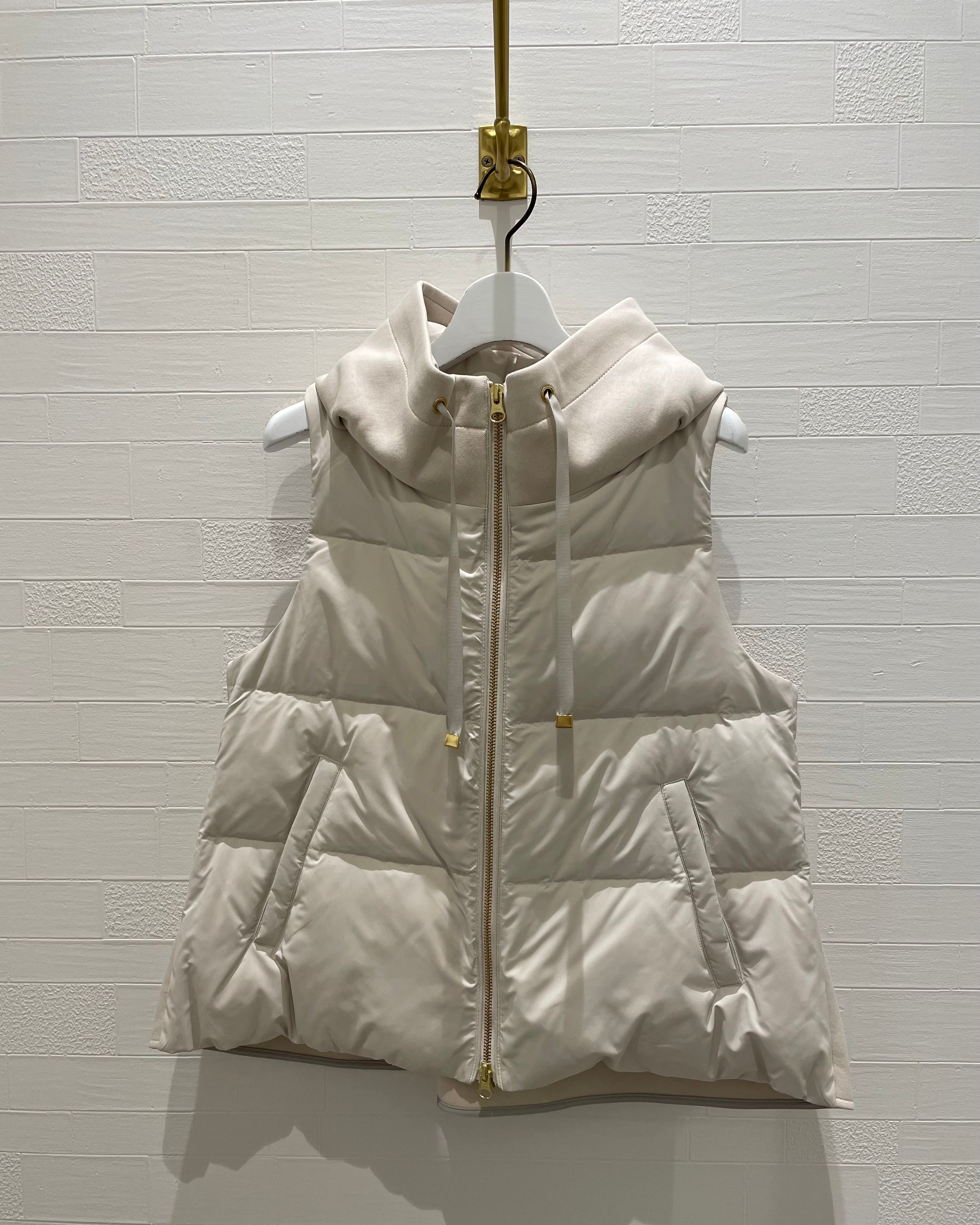 11月8日ライブ PASSIONE<br>異素材ドッキングダウンベスト