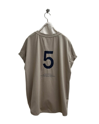 4月29日ライブ ayane<br>フレンチスリーブバックロゴTシャツ