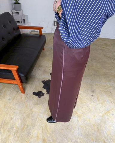 cafune<br> side piping satin skirt