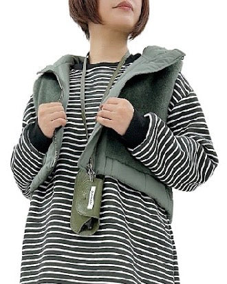 ayane予約<br>エコファー×中綿ドッキングショート丈ベスト