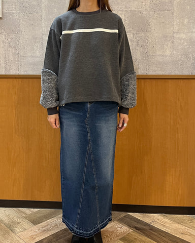 Praia<br> 袖ファーニットソー